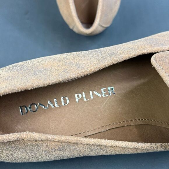 DONALD J PLINER Tamryn leather Beige gold slip on loafer shoes womens size 6.5 main image 4
